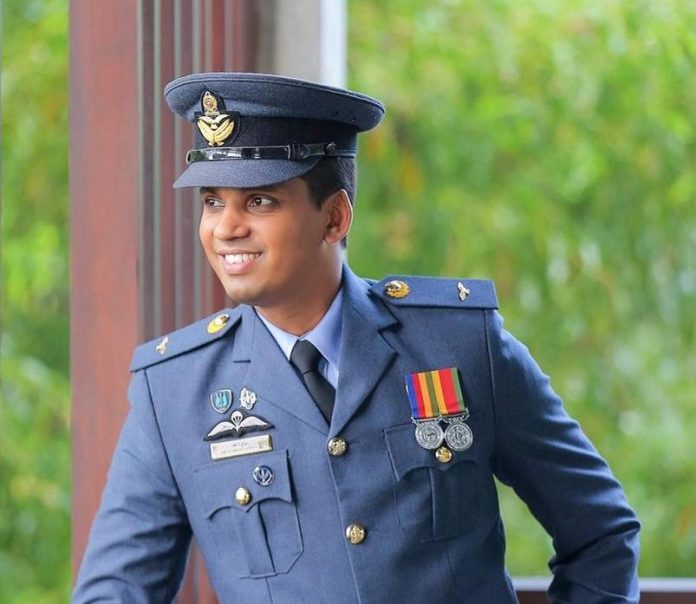 Air Force Officer dead in skydiving accident in Ampara - Lanka Video ...